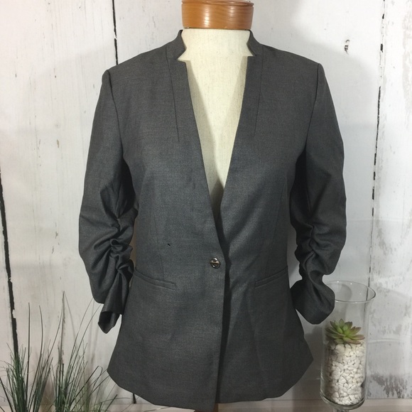 H&M Jackets & Blazers - NWT H&M Gray Blazer